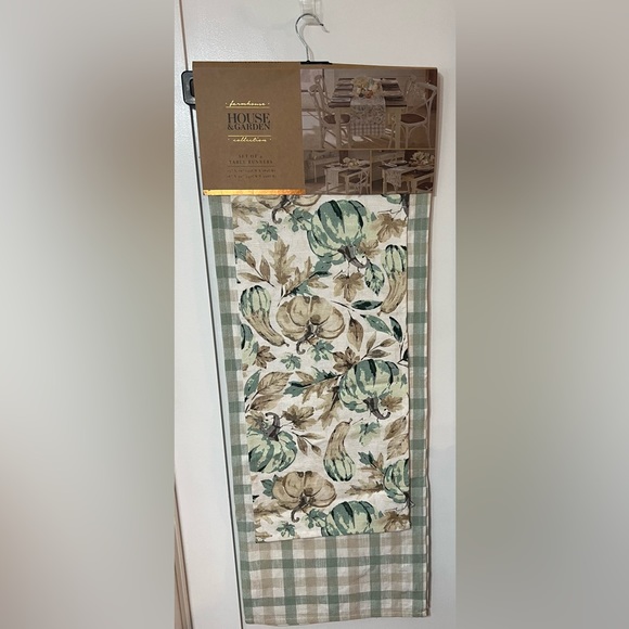 NWT Table Runner Set Fall Farmhouse Collection 2 Harvest Plaid Pumpkins Gourds - Picture 2 of 8